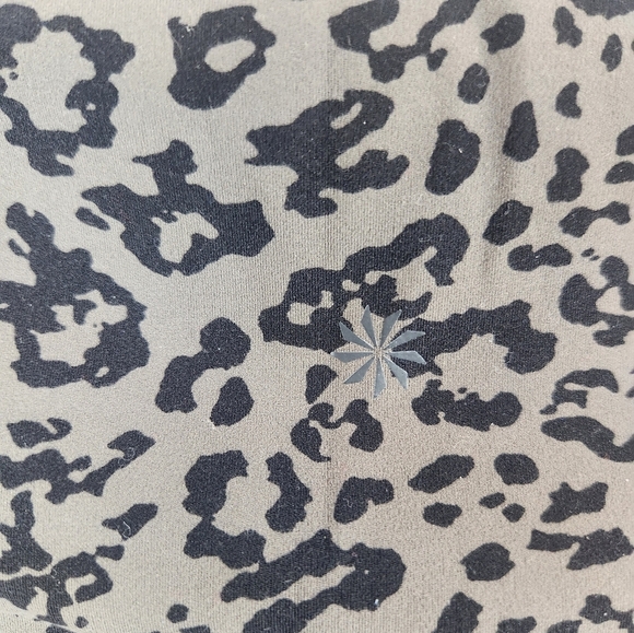 Athleta Elation Ultra High-Rise Tight Animal Print Size XS. - Picture 3 of 9